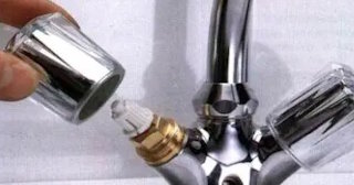 Устранение течи из крана в Алейске - быстро, качественно, недорого от 1058 руб.